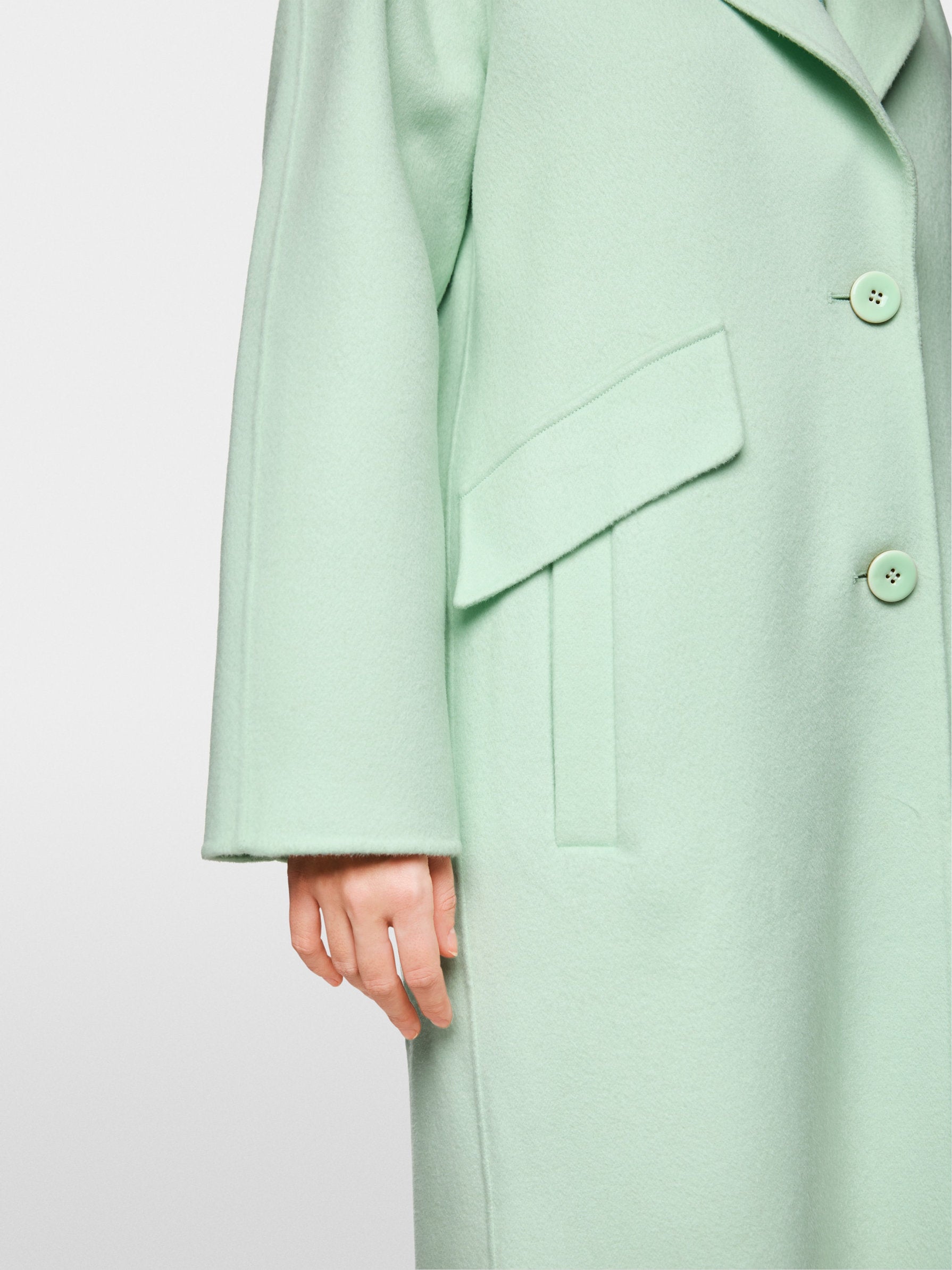 Marc Main_Soft Wool Coat_ZC 11.02 W33_500_05