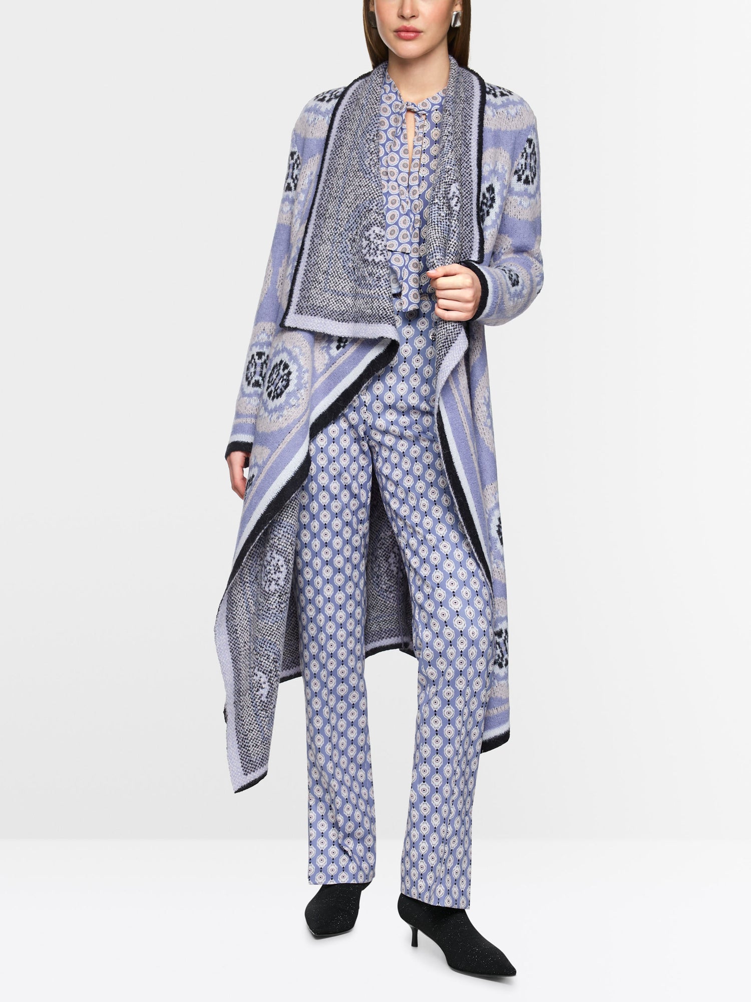 Marc Cain_Bluish Violet_Knitted in Germany Coat_ZC 11.07 M09_774_02