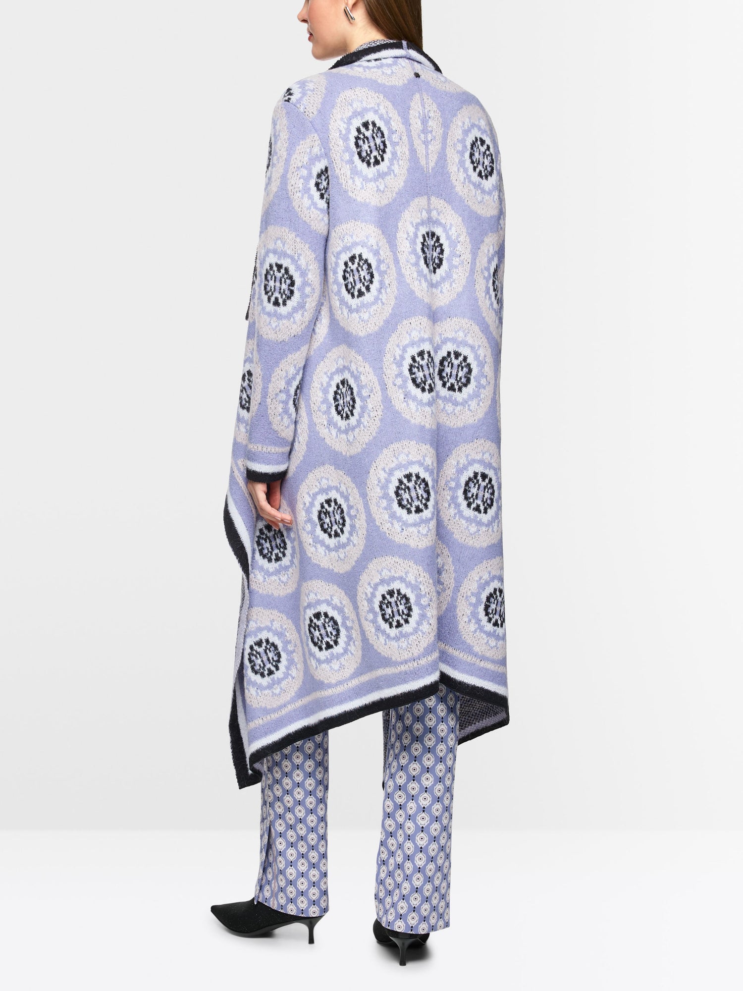 Marc Cain_Bluish Violet_Knitted in Germany Coat_ZC 11.07 M09_774_03