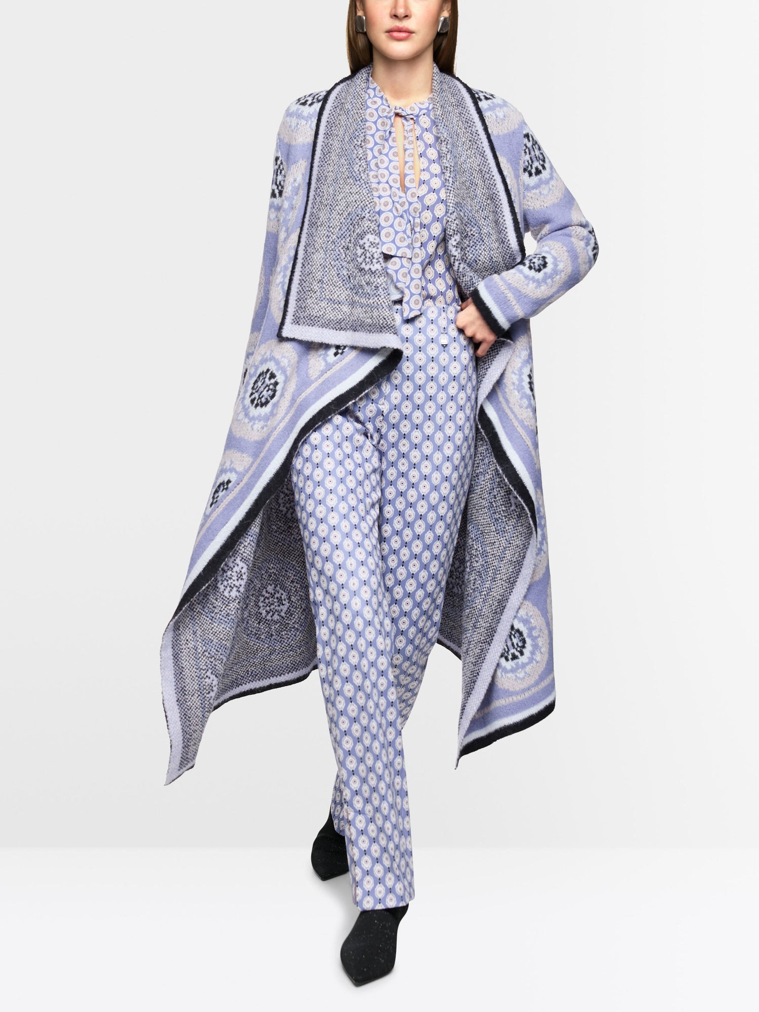 Marc Cain_Bluish Violet_Knitted in Germany Coat_ZC 11.07 M09_774_06