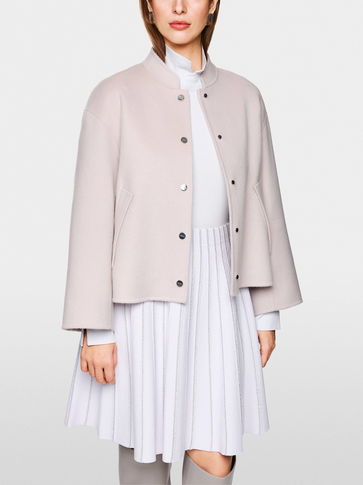 Marc Cain_Light Desert Taupe_Oversized Jacket with Cuffed Sleeves_ZC 12.02 W33_702_01