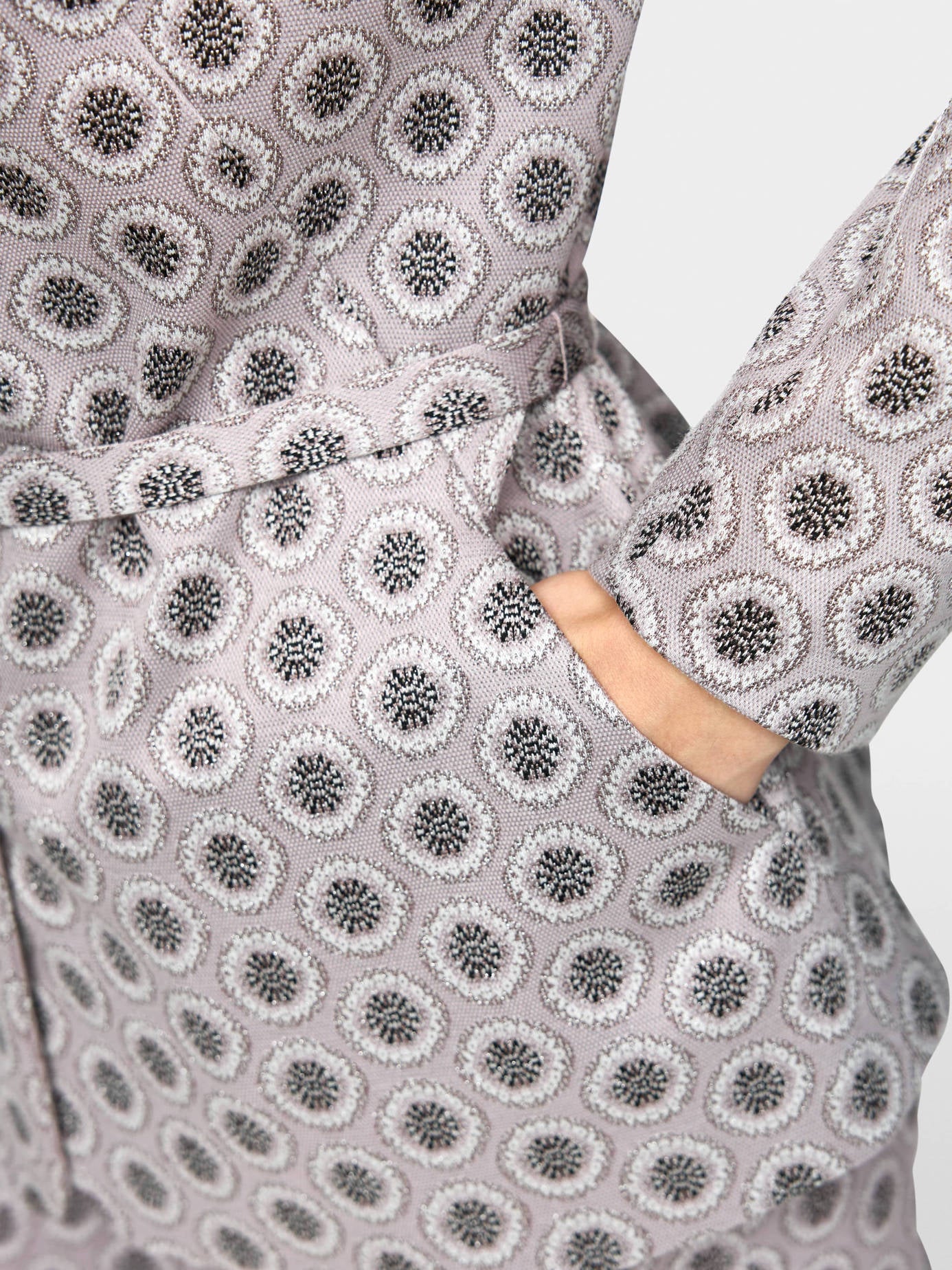 Marc Cain_Light Desert Taupe_Box Jacket with Waist Belt_ZC 31.10 J07_702_05