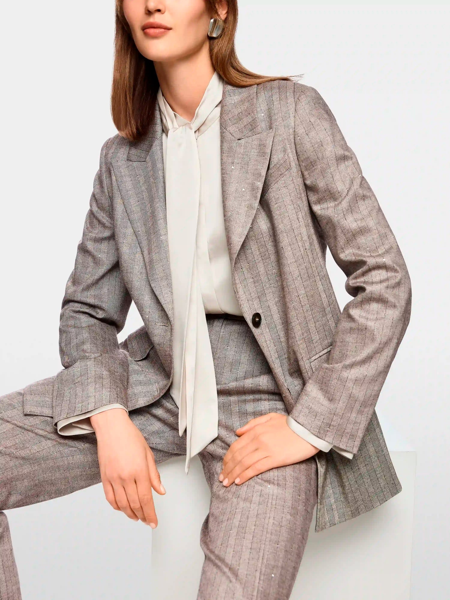 Marc Cain_Soft Charcoal_Elegant Blazer with Stripes_ZC 34.18 W73_836_06