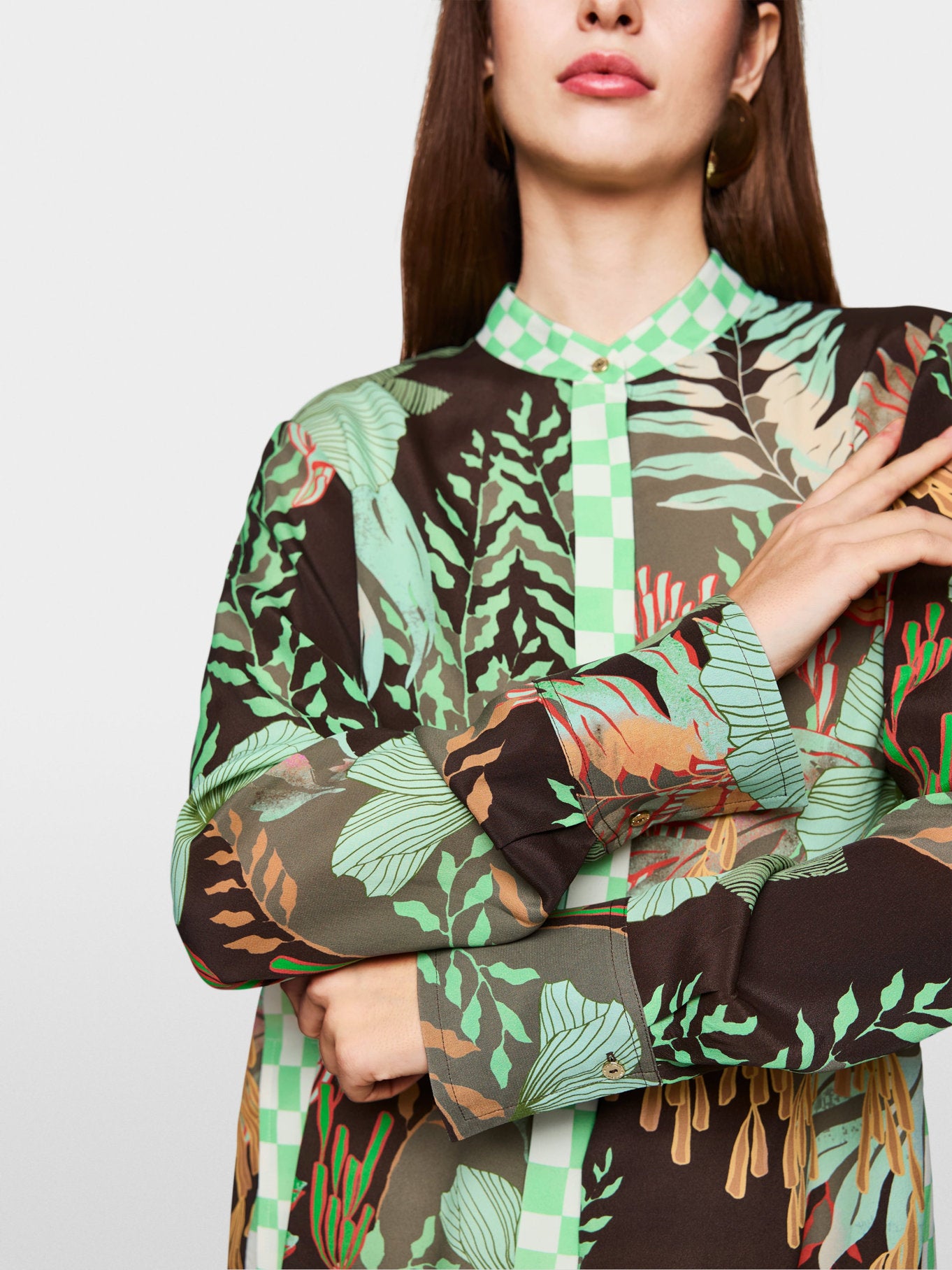 Marc Main_Light Blouse with Floral Print_ZC 51.01 W05_699_04