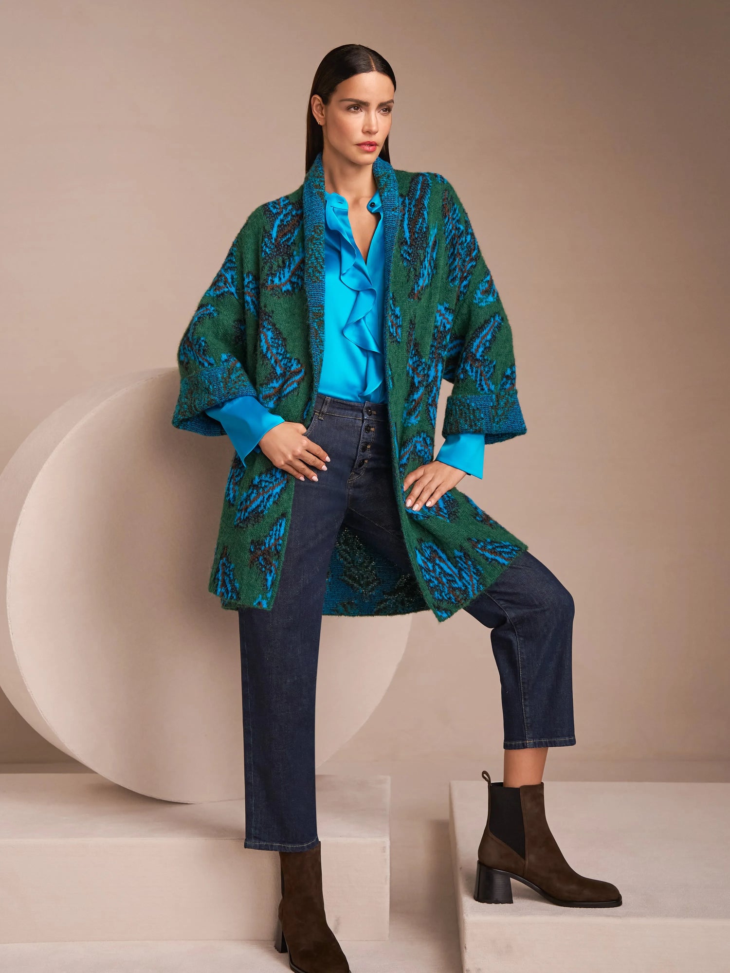 Marccain_Bright Sea_Silk Blouse with Flounce_ZC 51.24 W78_345_08