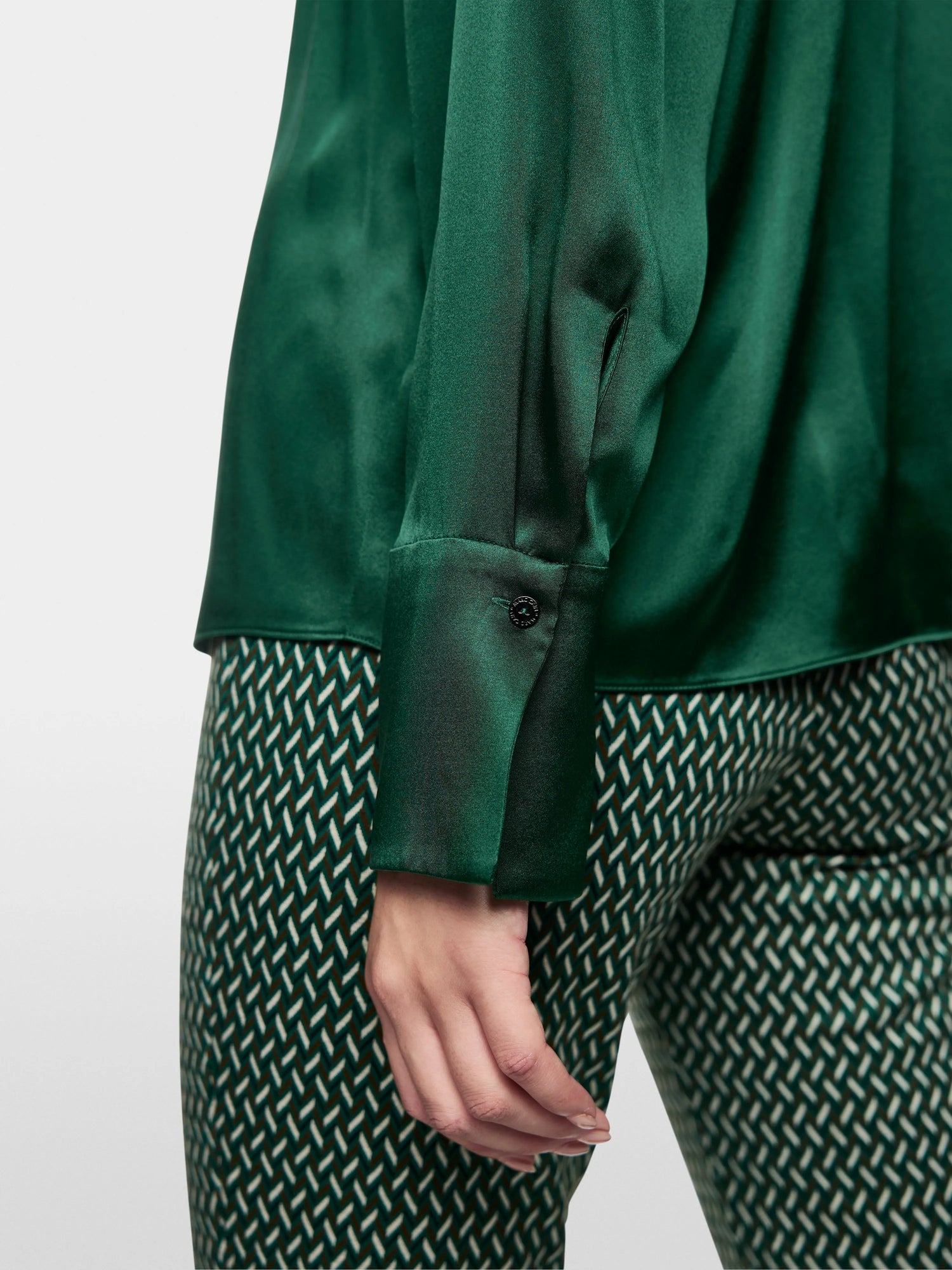 Marccain_Dark Jade Green_Silk Blouse with Flounce_ZC 51.24 W78_556_04