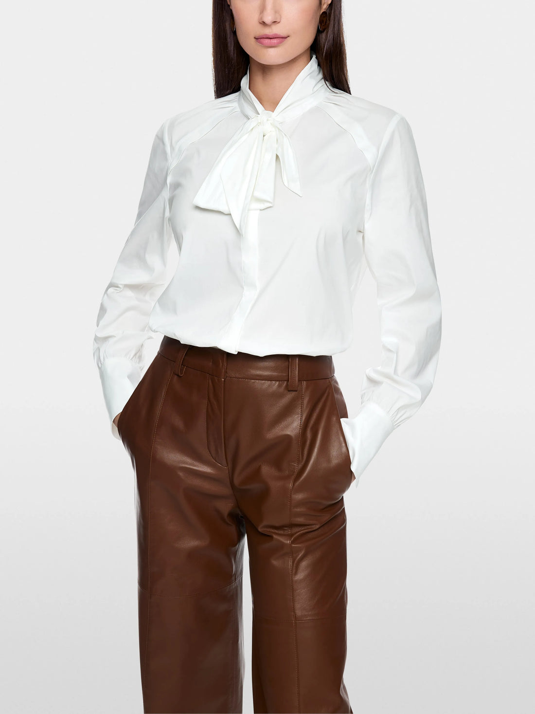 Marccain_White_Cotton Stretch Bow Blouse_ZC 51.28 W71_100_04