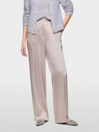 Marc Cain_Light Desert Taupe_WUKARI Trousers in Hammered Satin_ZC 81.12 W46_702_05