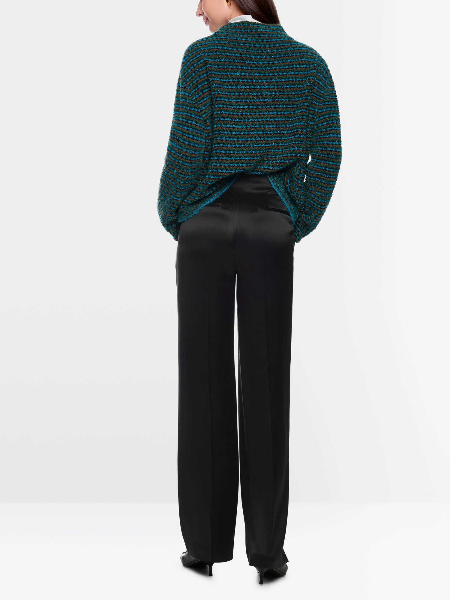 Marccain_Black_WASCO Satin Trousers with Wide Cut_ZC 81.32 W80_900_02