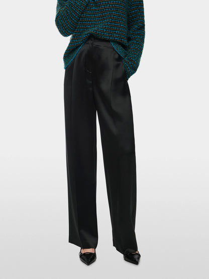 Marccain_Black_WASCO Satin Trousers with Wide Cut_ZC 81.32 W80_900_05