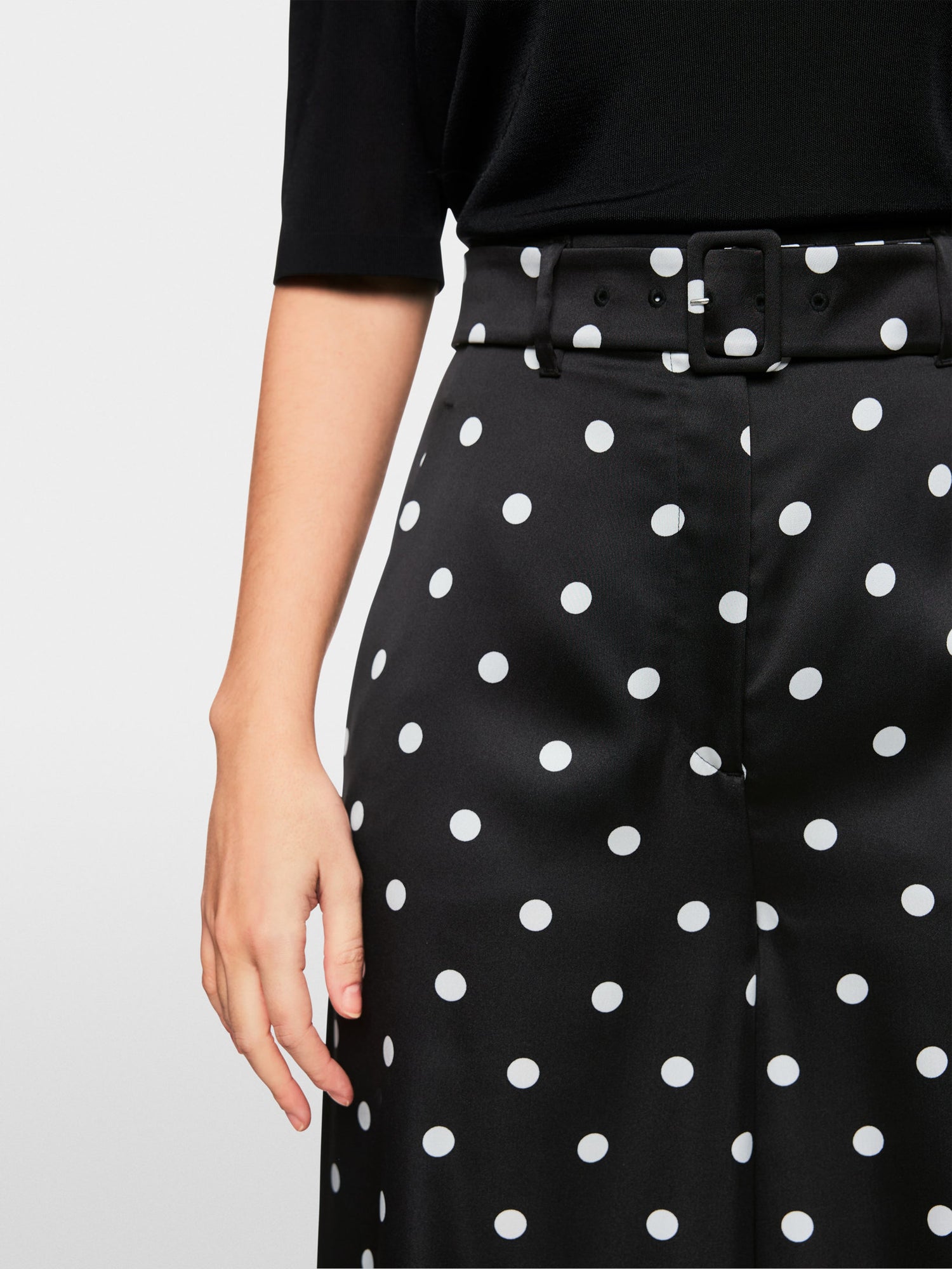 Marc Main_WAUKEE Wide Trousers_ZG 81.01 W10_910_04