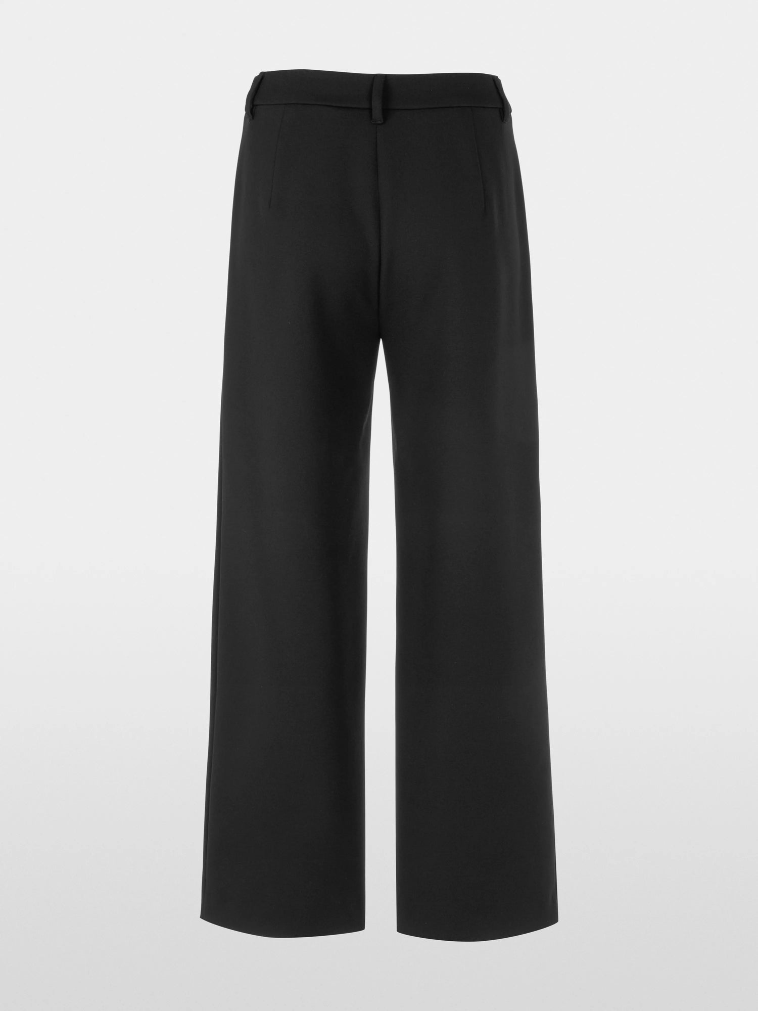 Marc Cain_Black_FƒS High-Waist Fabric Trousers_ZG 81.09 W21_900_07