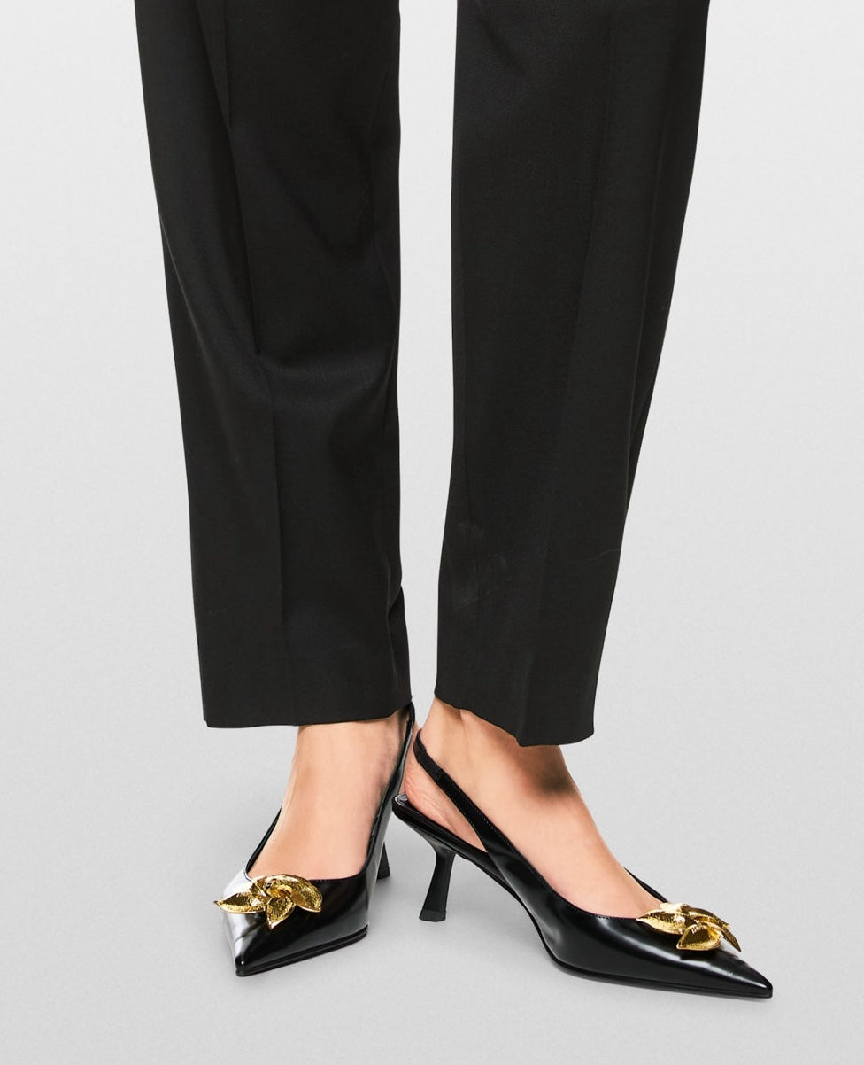 Slingback Pumps in Calf Leather