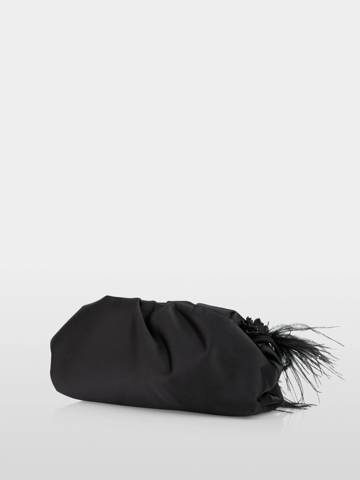 Marc Cain_Black_Elegant Clutch Bag with Feathers_ZG TL.01 Z06_900_06