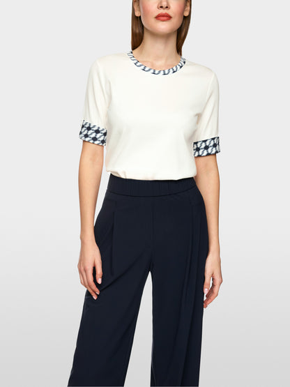 Marc Cain_Off-White_Jersey Shirt with Print Details_ZS 48.18 J55_110_01