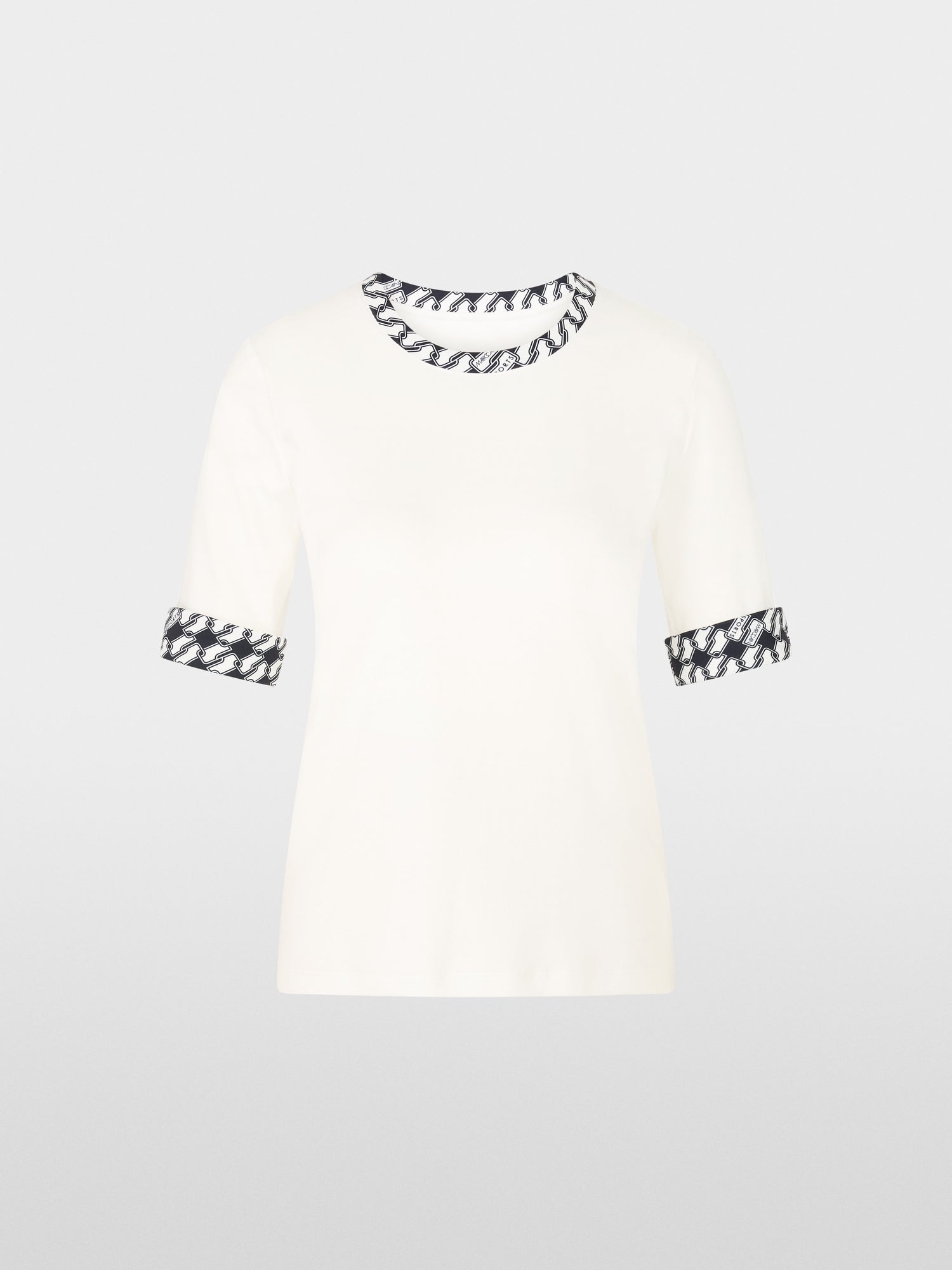 Marc Cain_Off-White_Jersey Shirt with Print Details_ZS 48.18 J55_110_06