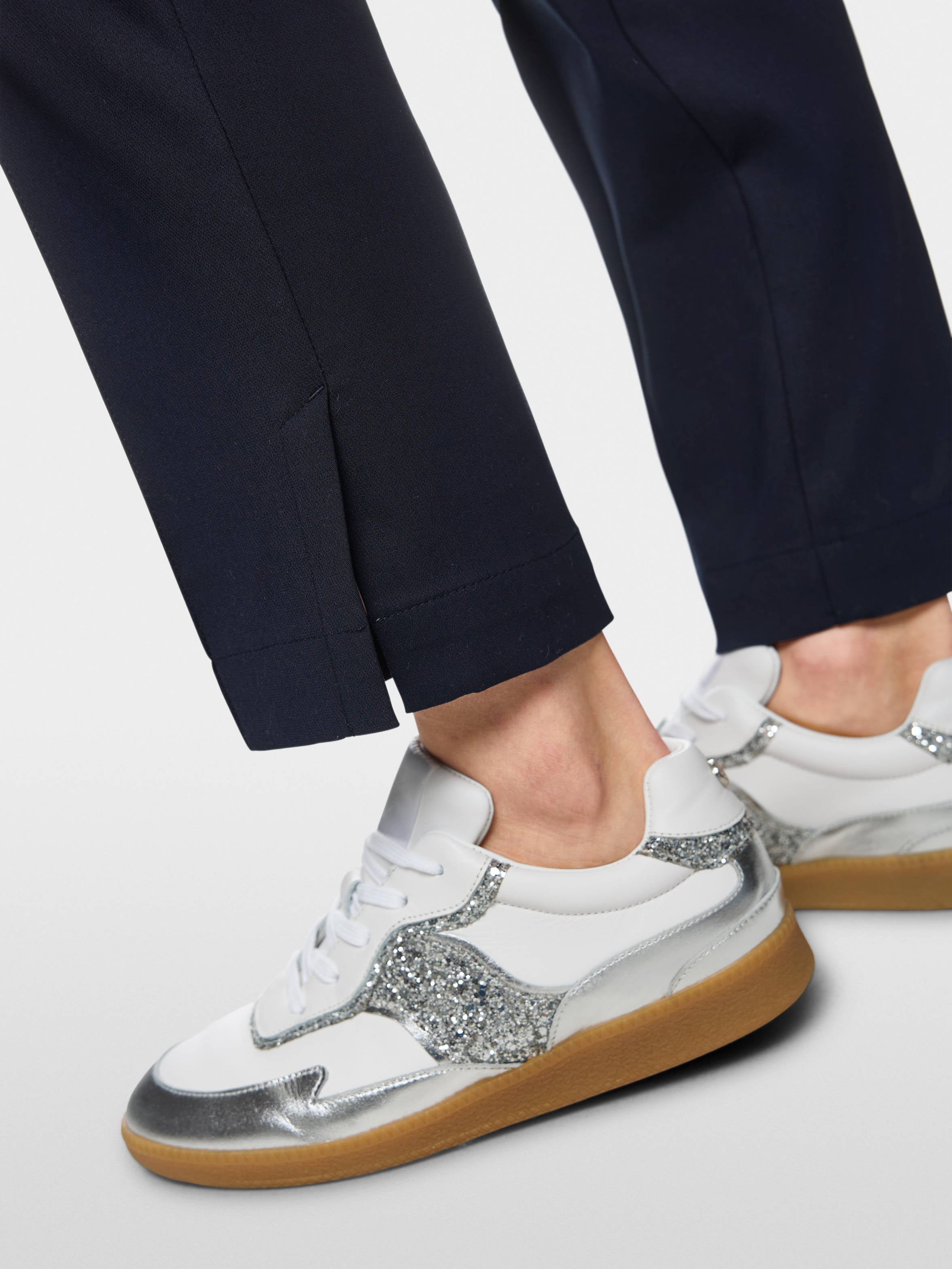 Marc Cain_Navy_Sydney Rethink Together Trousers_ZS 81.12 W08_394_04