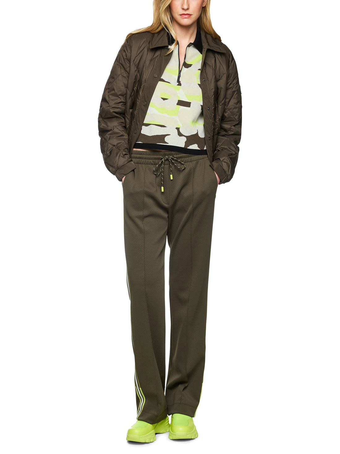 Marc Cain_Olive Drab_WASHINGTON Jogging Trousers_ZS 81.26 J18_595_01