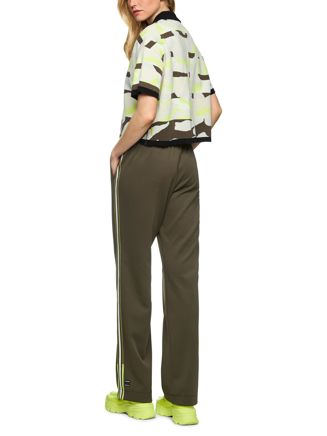 Marc Cain_Olive Drab_WASHINGTON Jogging Trousers_ZS 81.26 J18_595_02
