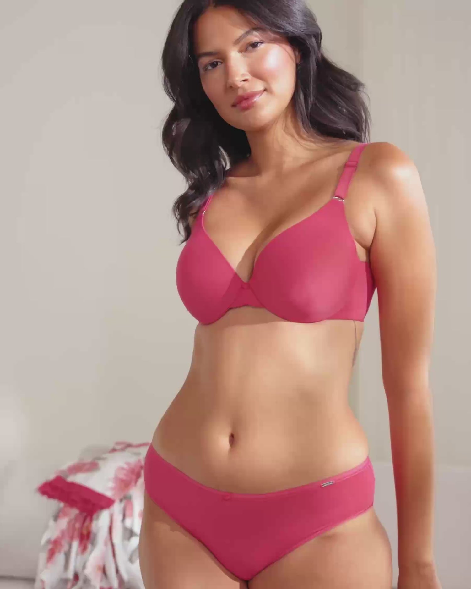Lightly Lined Sleek Back Bra in Different Cup Sizes