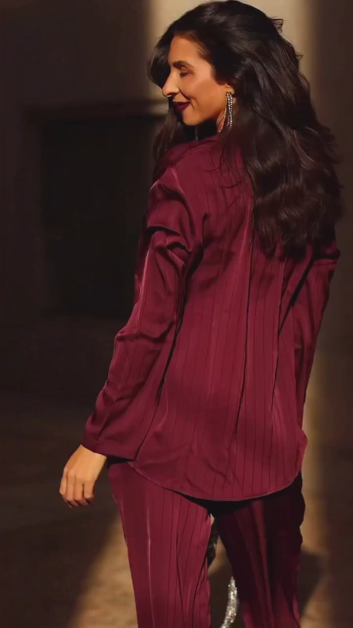 Hunkemoller_Purple_Satin Print Long Sleeve Pyjamas_303711_Fig