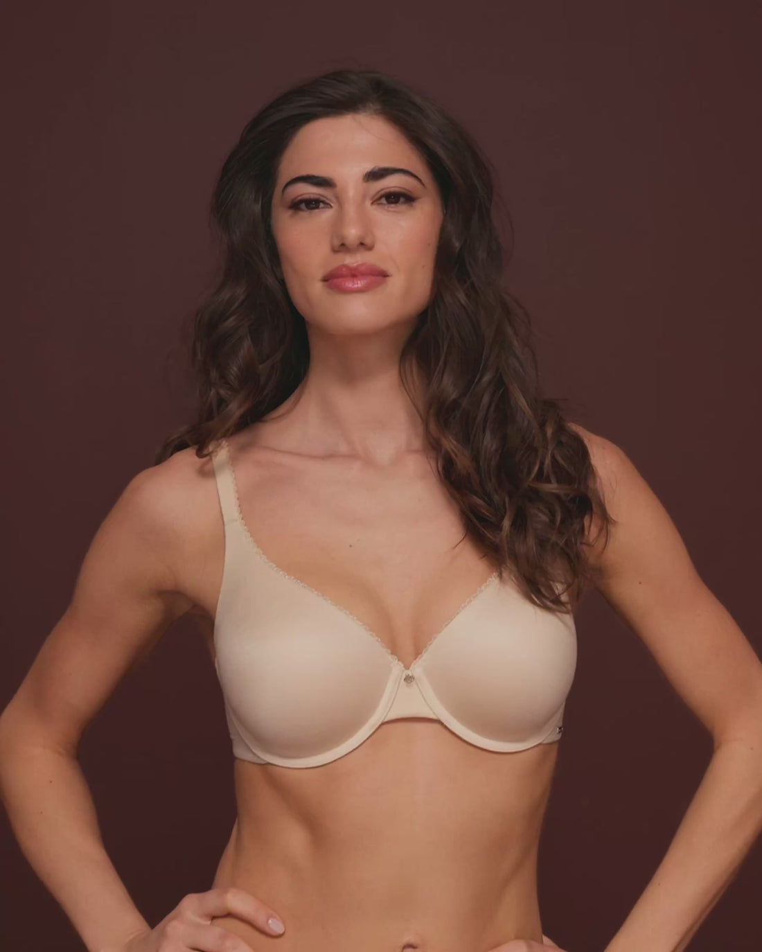 La Vie en Rose Champagne Women Lightly Lined Memory Foam Bra in Different Cup Sizes SKU: 618-113-0-00_20001 Video