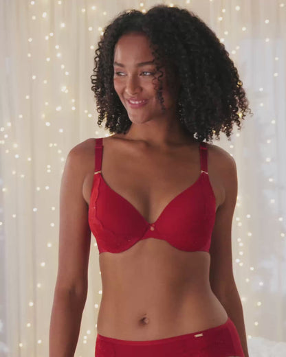 La Vie en Rose_Savvy Red_Lightly Lined Sleek Back Bra_10200547_60215_Vid