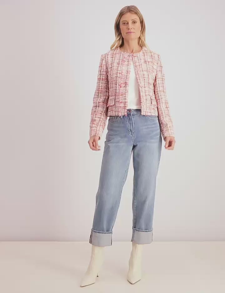 Gerry Weber_Blazer Jacket in a BouclŽ Look with a Fringed Edge_530015-31212_3121_Vid