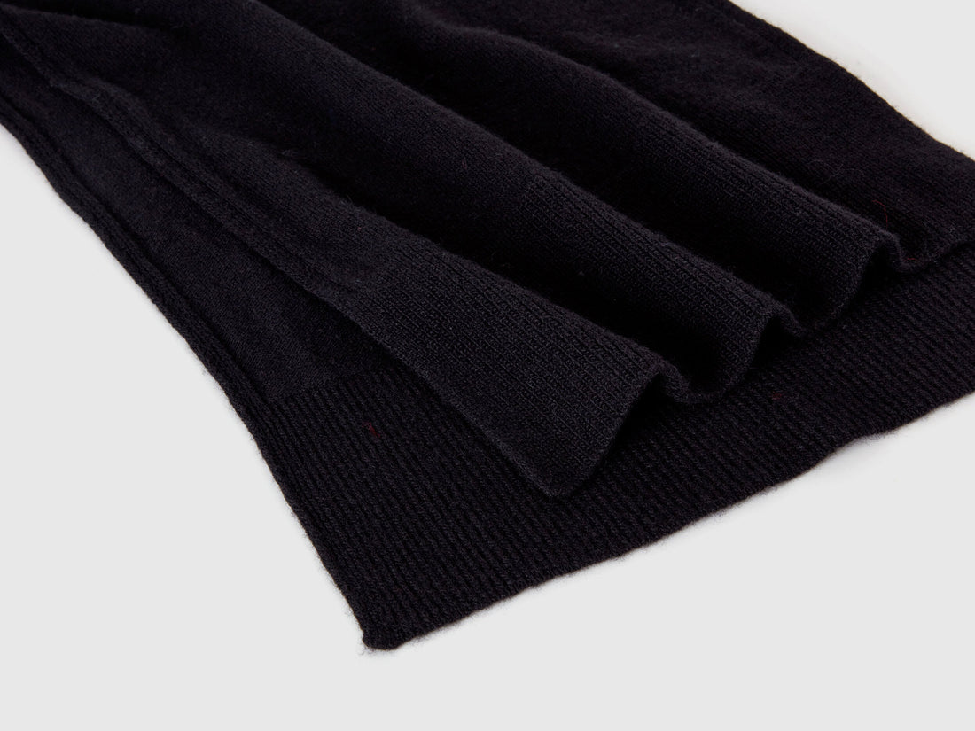 Black Scarf In Pure Merino Wool_1002DU013_100_02