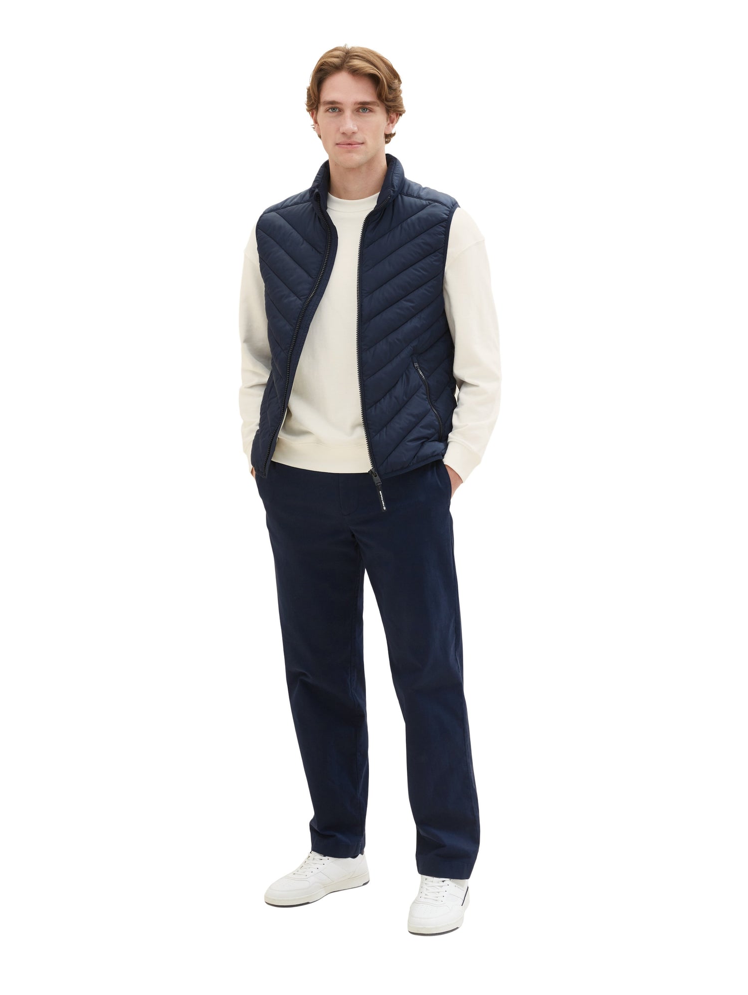 Quilted Puffer Light Weight Vest_1036072_10668_04