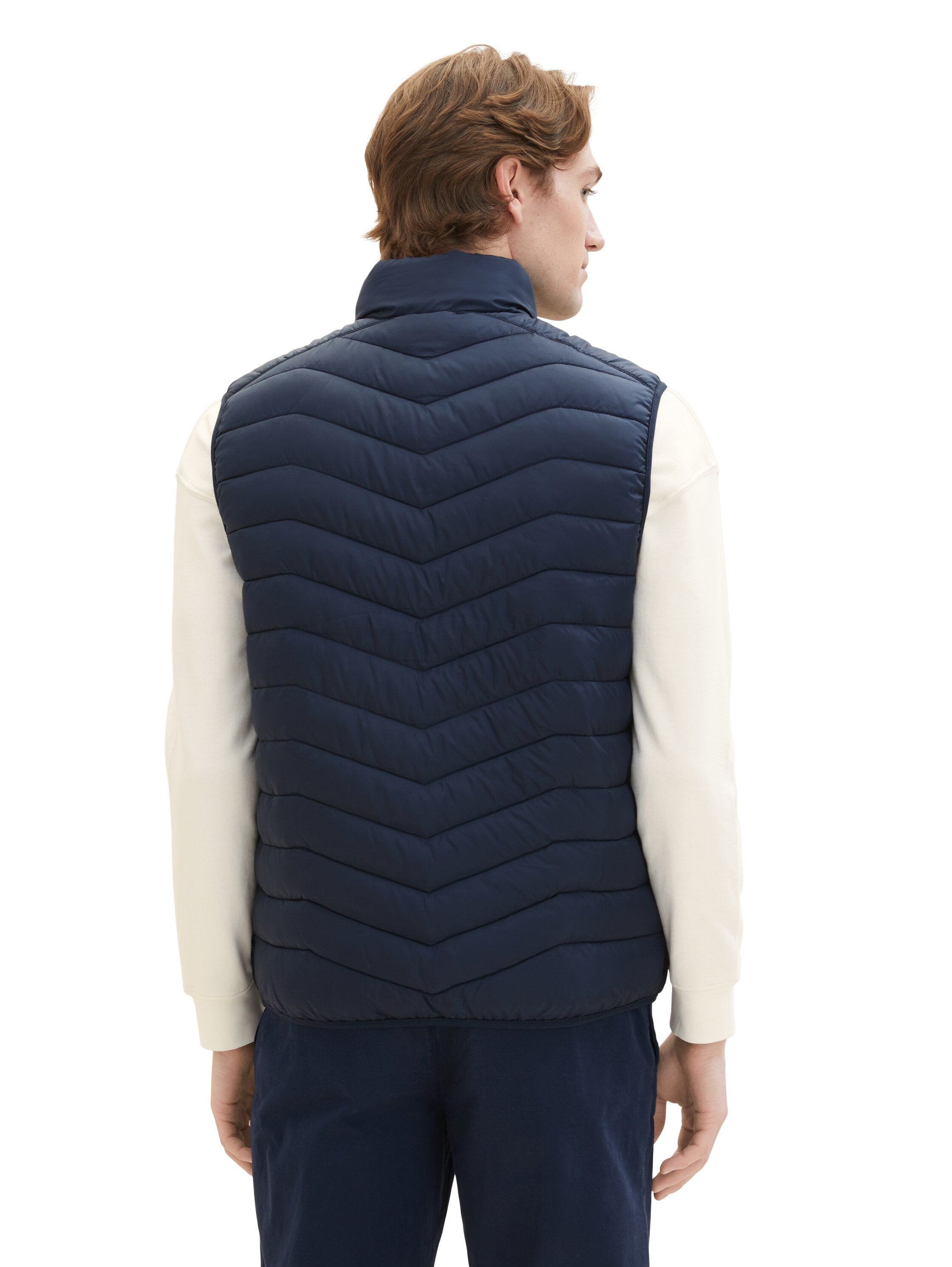Quilted Puffer Light Weight Vest_1036072_10668_05
