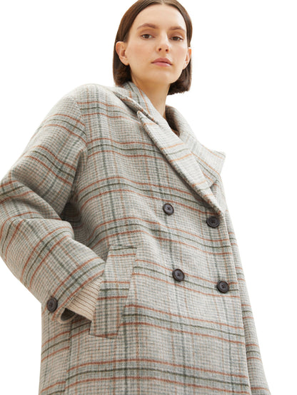 Checkered Relaxed Fit Coat_1037556_32426_05