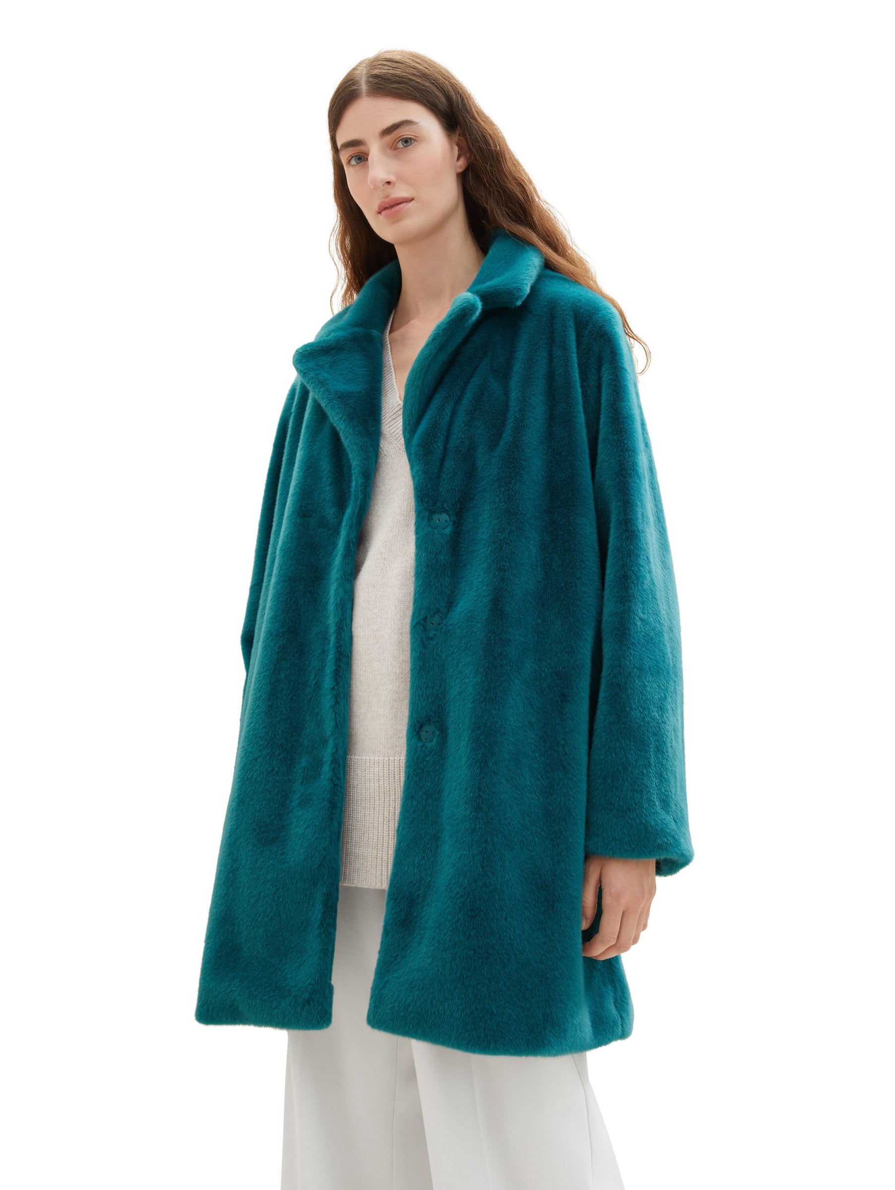 Faux Fur Coat_1037574_32505_02