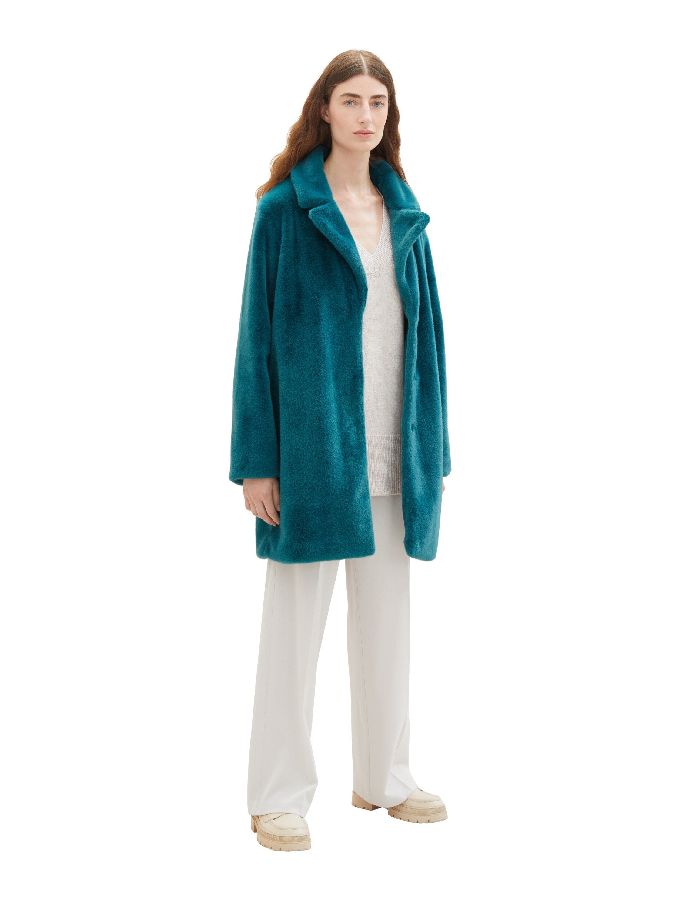 Faux Fur Coat_1037574_32505_03