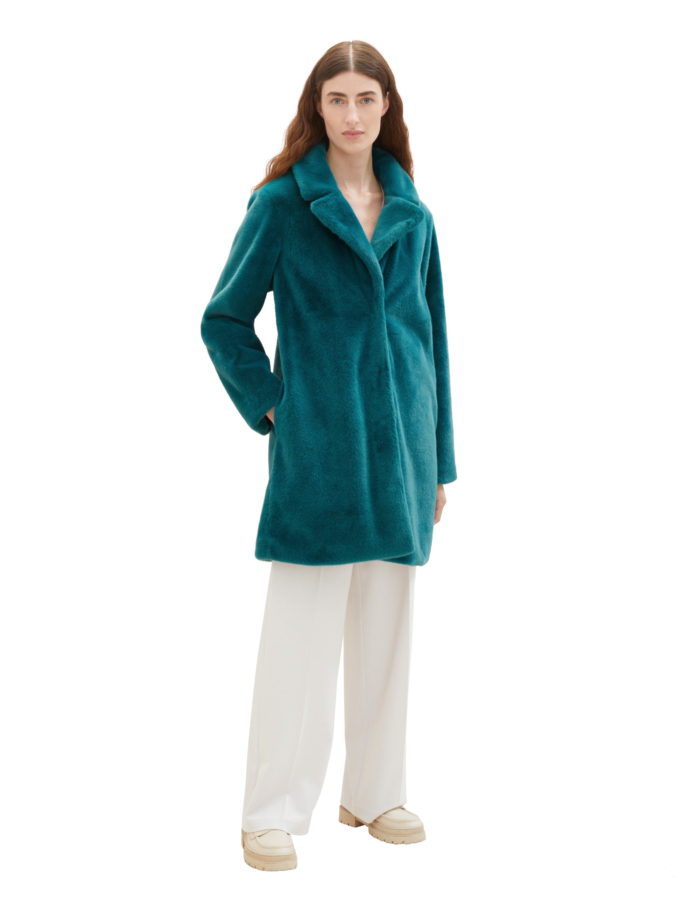 Faux Fur Coat_1037574_32505_05