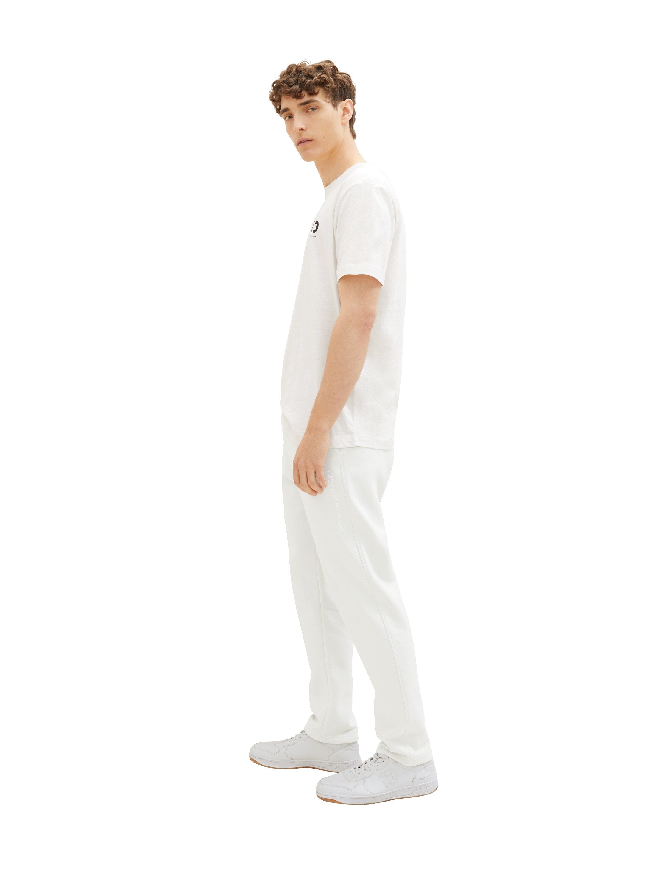 Sweatpants With Print_1037625_32244_03