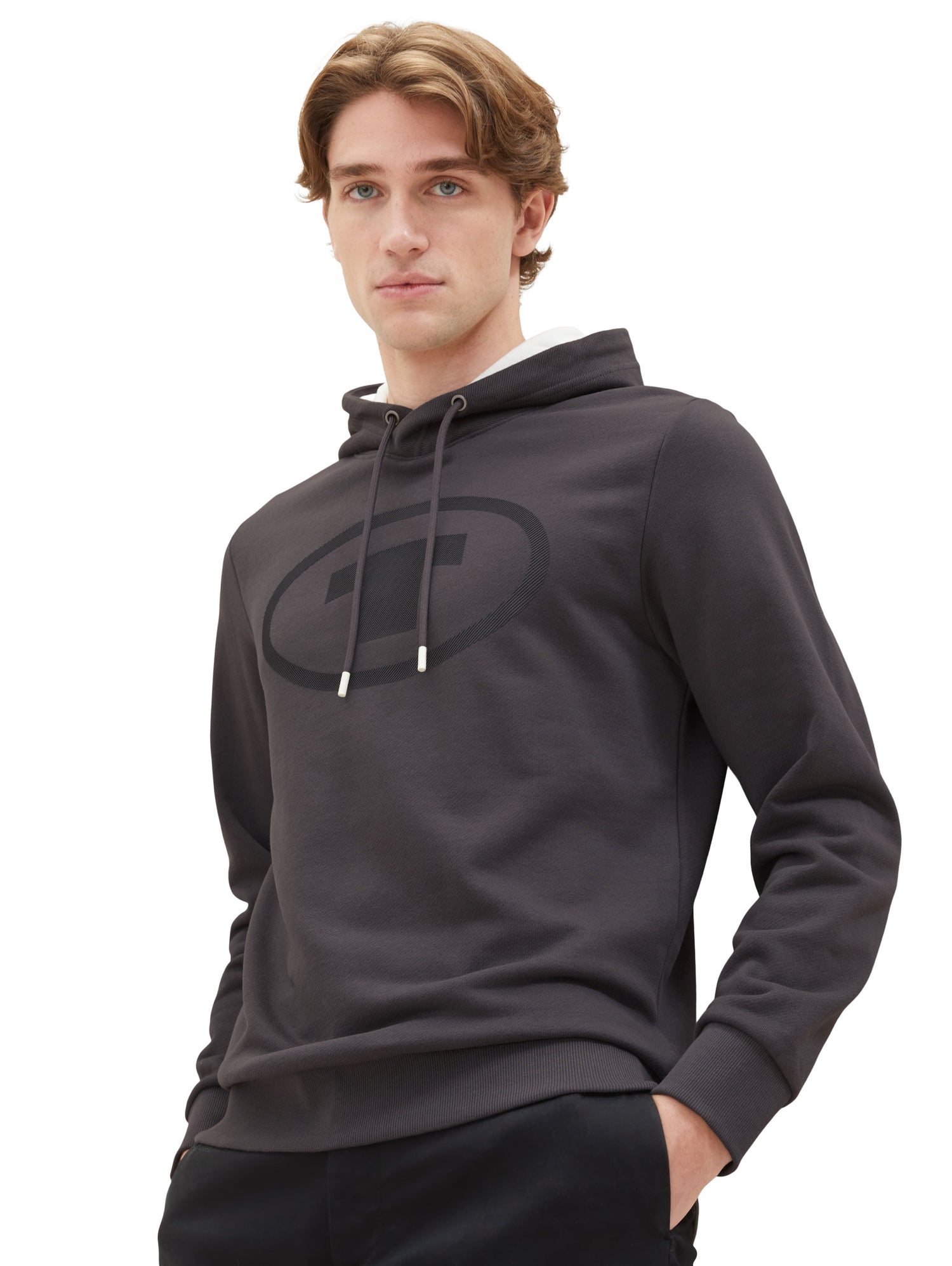 Hoodie With Center Logo_1037799_10899_03