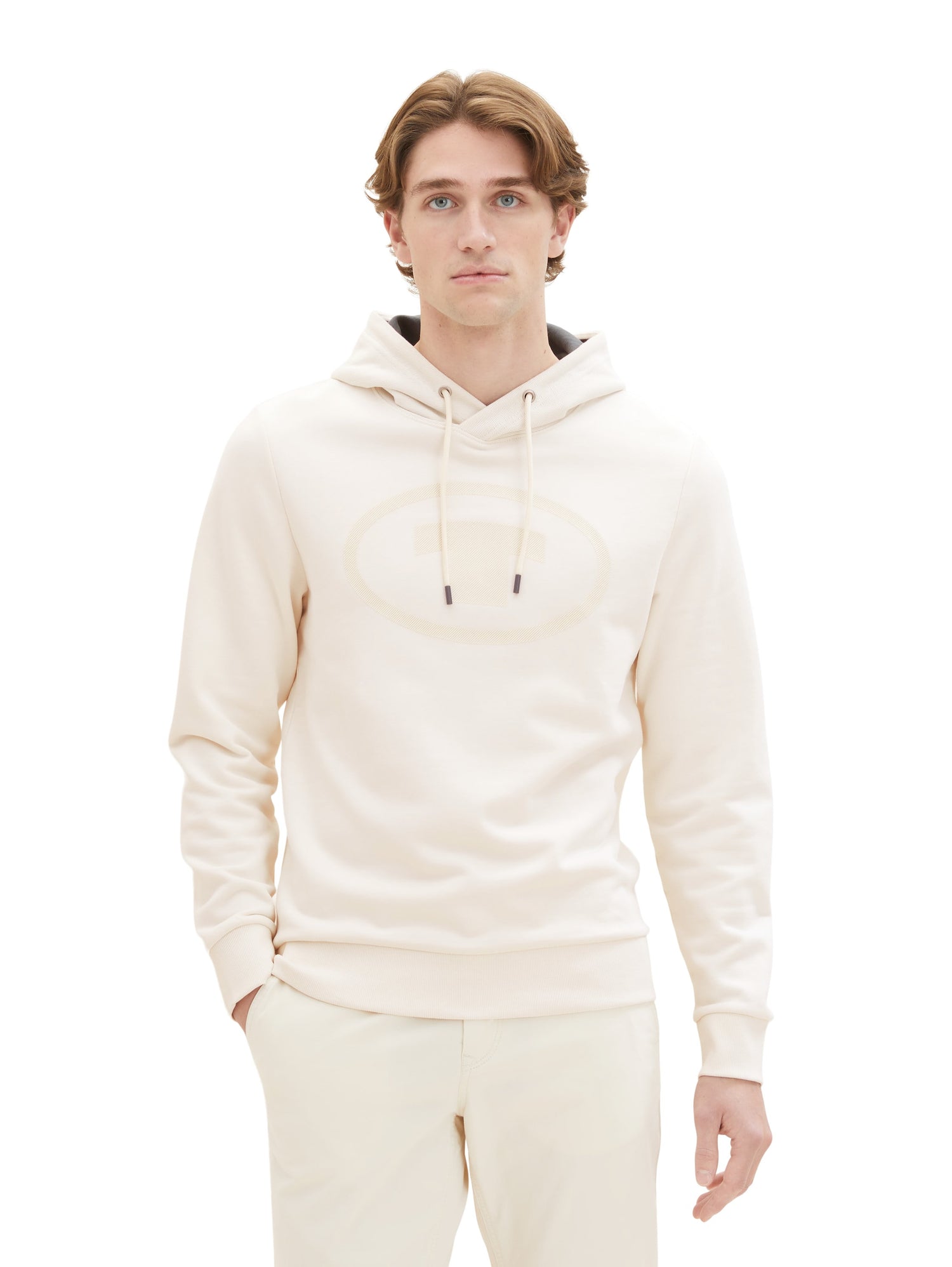 Hoodie With Center Logo_1037799_18592_07