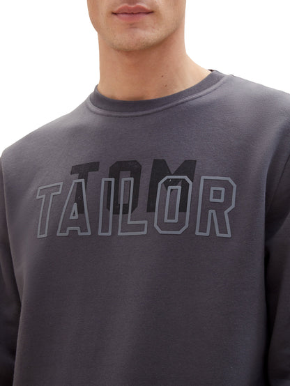 Sweatshirt With Center Logo_1037806_10899_06