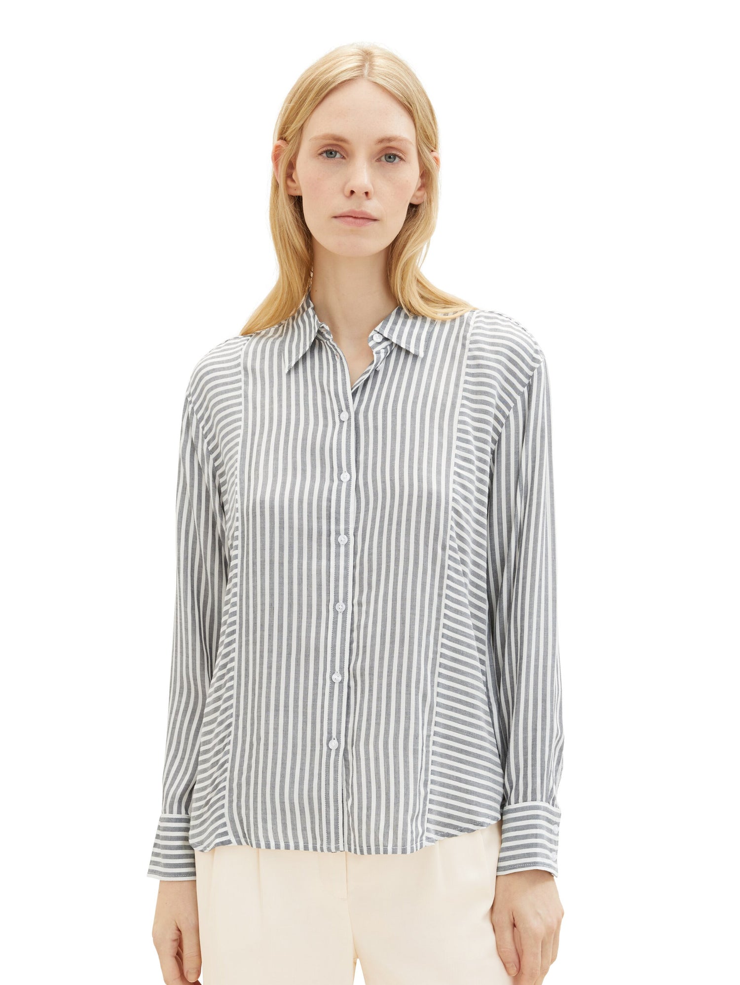 Shirt With Stripe Design_1037894_32595_05