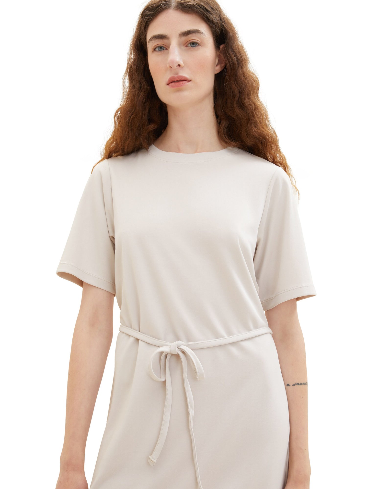 Belted Midi Midi Dress_1037918_16339_06