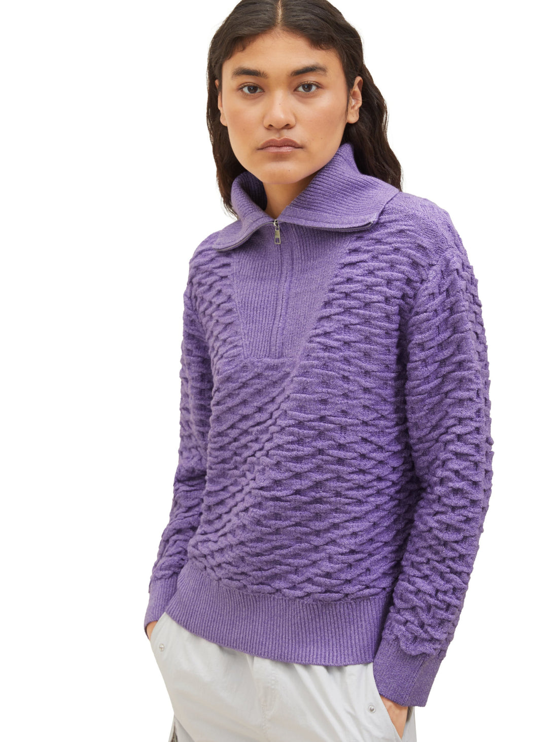 Knitted Sweater With Quarter Zip_1038155_32255_02