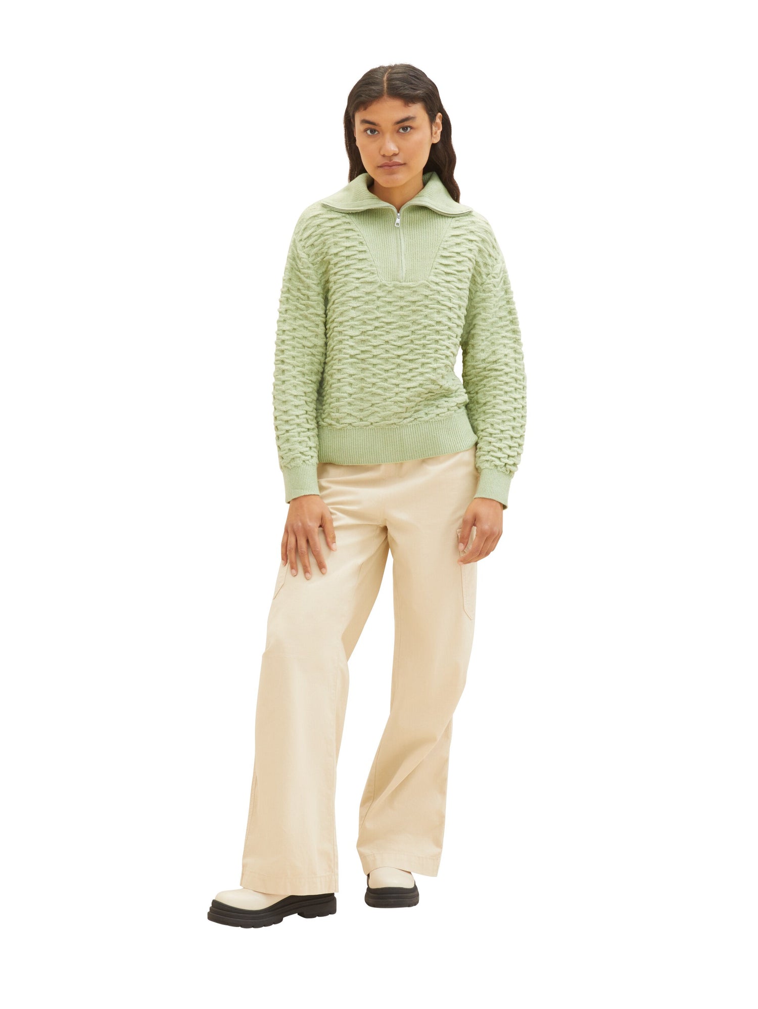 Knitted Sweater With Quarter Zip_1038155_32256_03