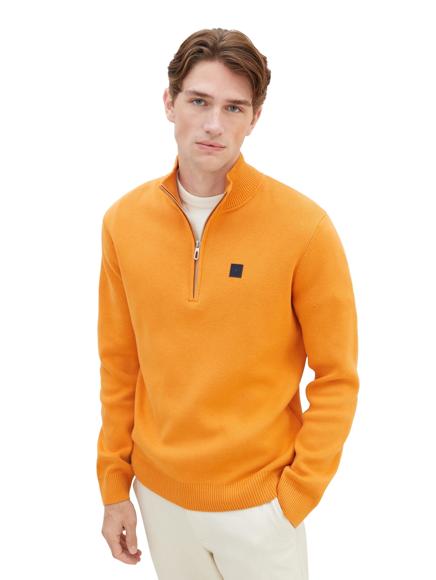 Knitted Sweater With Quarter Zip_1038197_32243_02