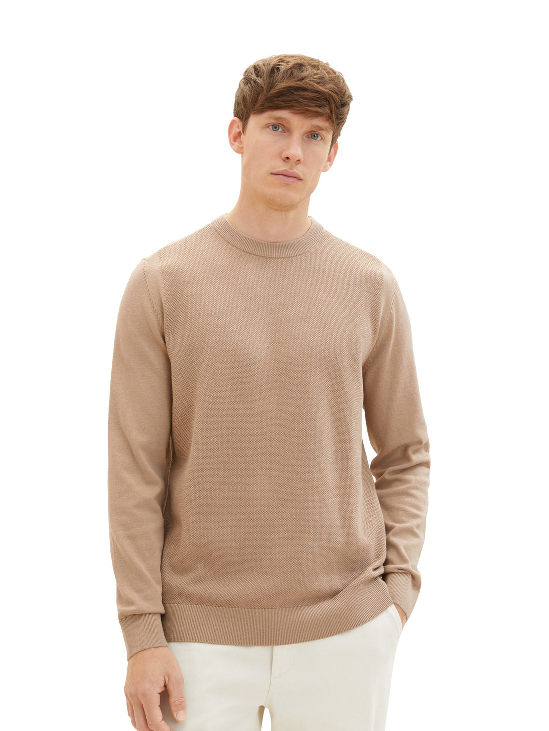 Knitted Pullover With Round Neckline_1038198_10942_02