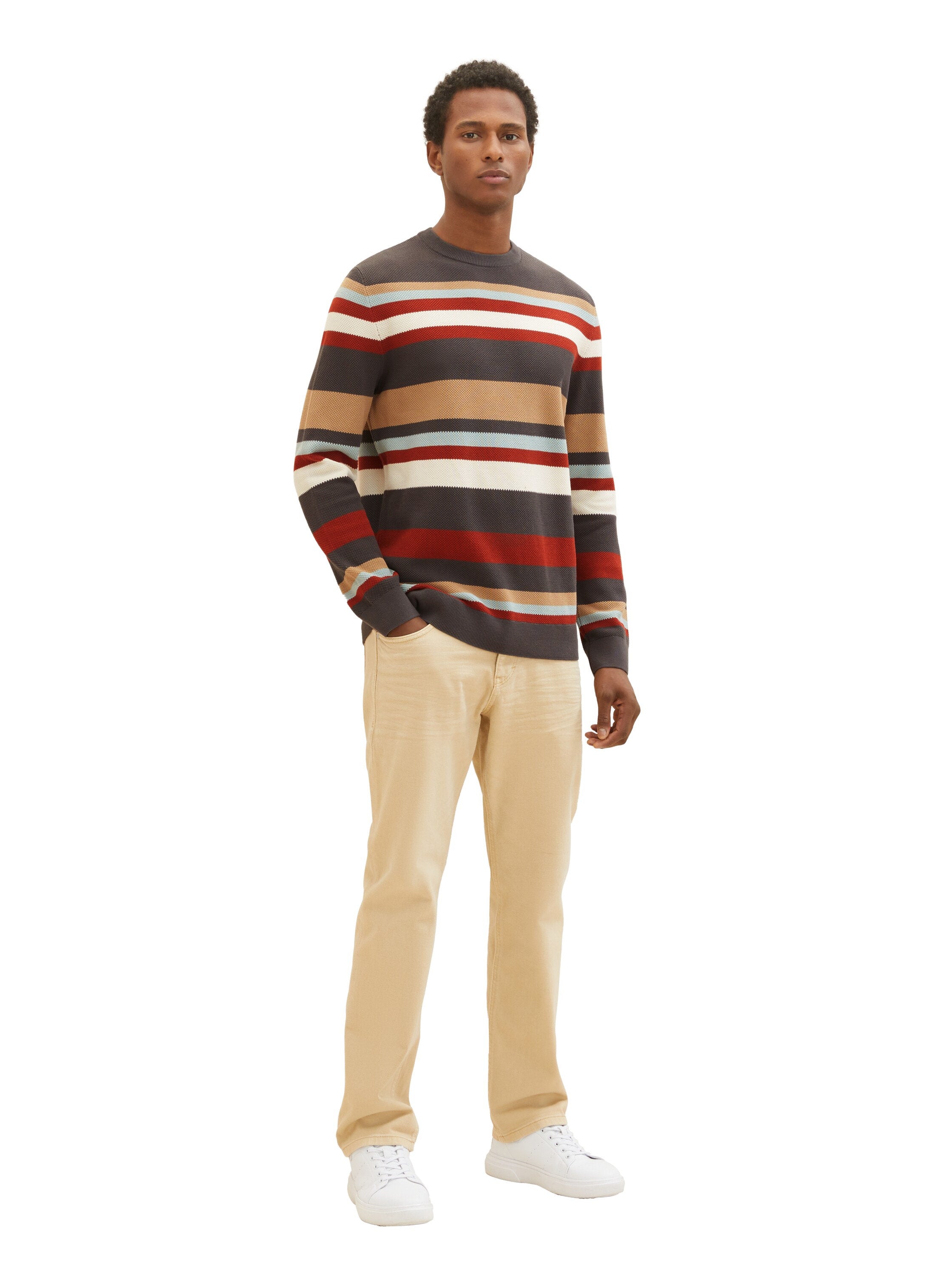 Striped Pullover With Round Neckline_1038200_32758_03