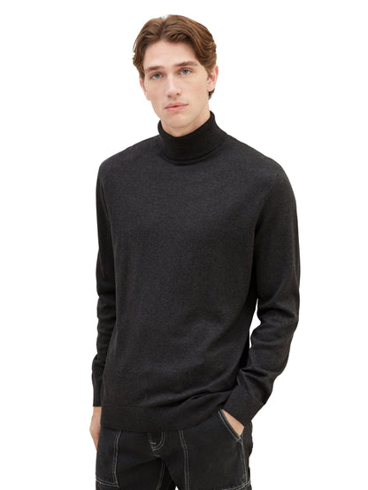 Turtleneck Long Sleeve Pullover_1038202_10617_02