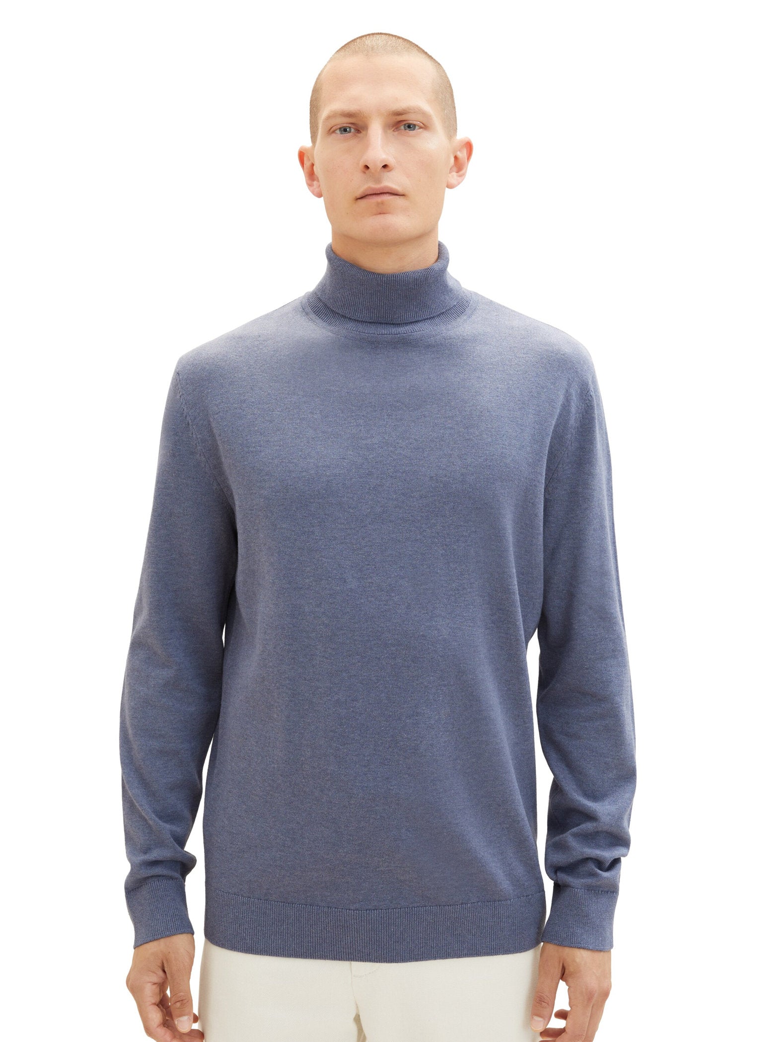 Turtleneck Long Sleeve Pullover_1038202_18964_05