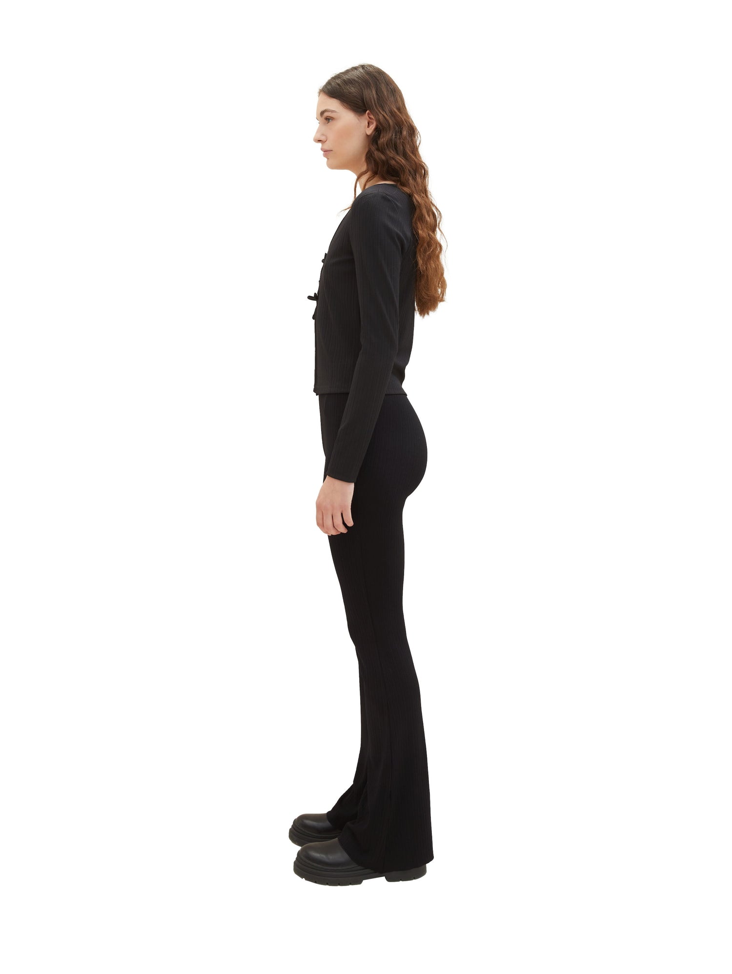 Fitted Slip On Trousers With Flare Bottoms_1038205_14482_03