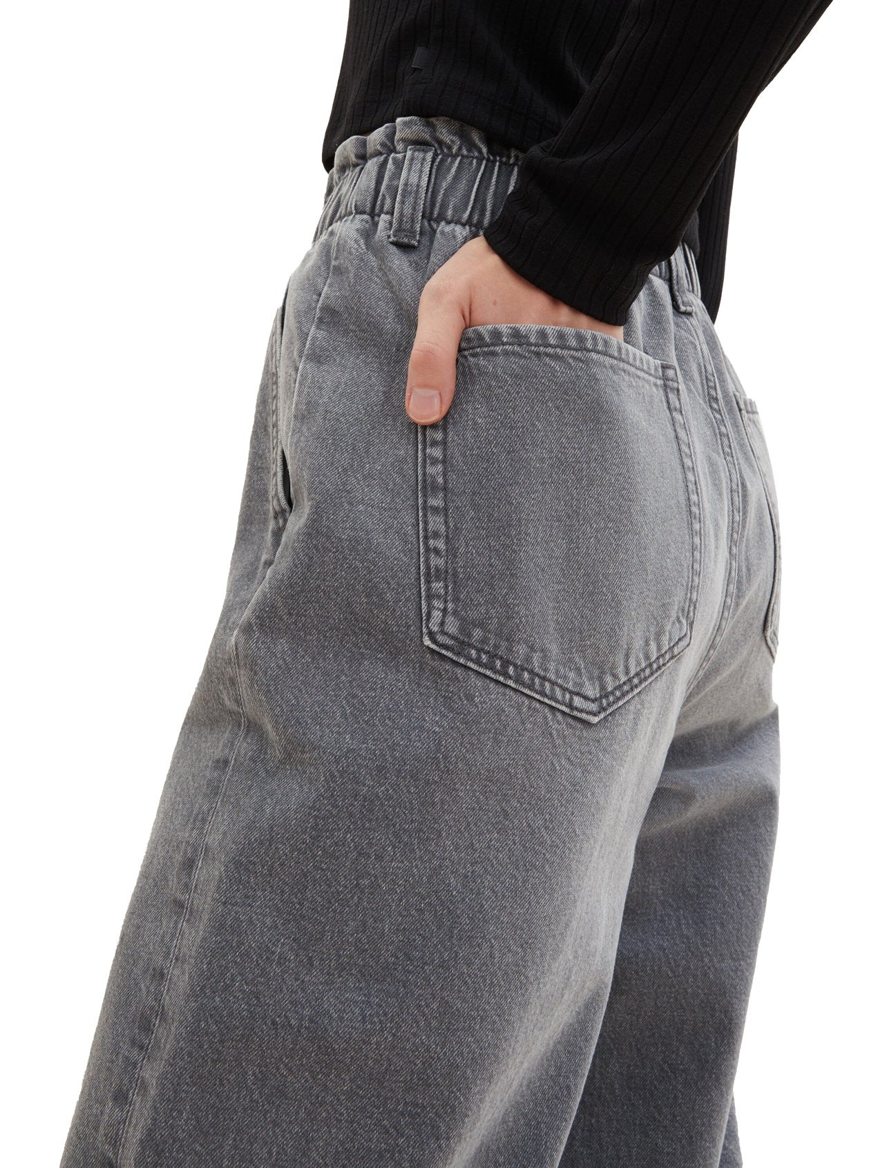 Tapered Jeans_1038297_10218_06